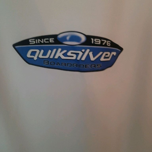 화이트 반팔티 퀵실버 3xl