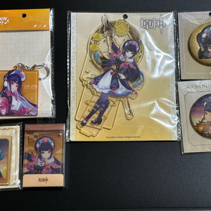 원신 운근 아크릴 스탠드, 키링, 뱃지 등 굿즈 이미지