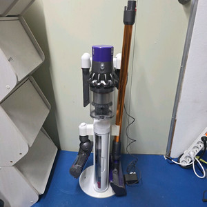 다이슨v10무선청소기거치대포함풀세트