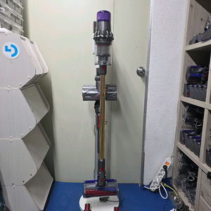 다이슨v11에어와트무선청소기풀세트 이미지