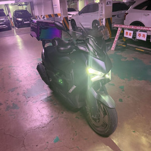 Xmax300 24년식 빨리팝니다 이미지