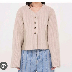 마뗑킴 볼륨 베이지 가디건 니트자켓 마땡킴