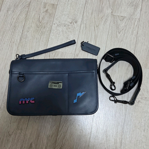 코치 COACH 크로스백/클러치백