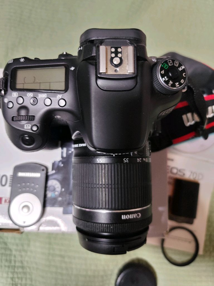 민트급 캐논70D 번들킷 이미지