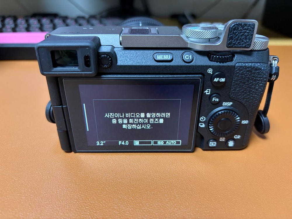 소니 a7c2 28-60렌즈 구성품 이미지