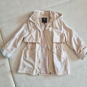 뉴발란스 키즈 후드 자켓 130사이즈