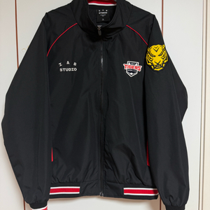 IAB 기아타이거즈 24년 춘추점퍼 L