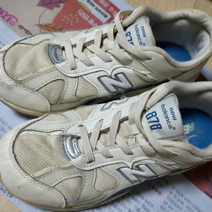 뉴발란스 210사이즈 운동화