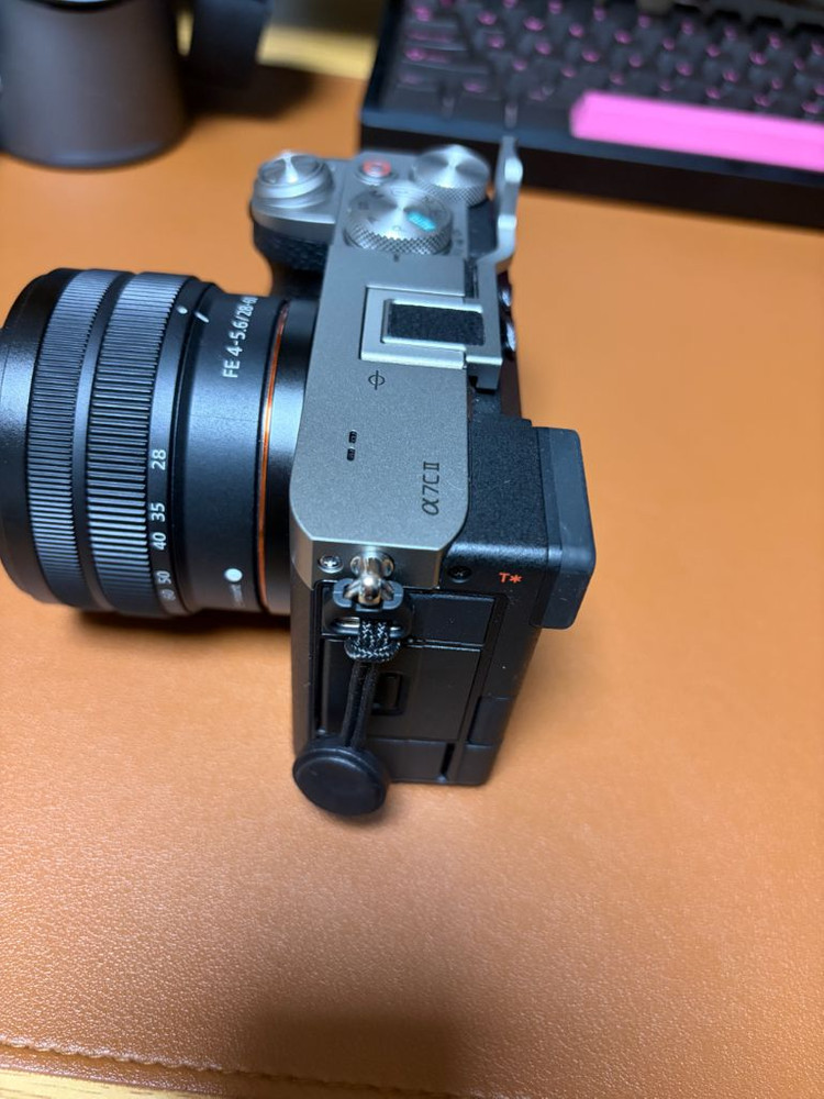 소니 a7c2 28-60렌즈 구성품 이미지