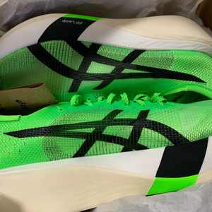 아식스 메타스피드 도쿄 에키덴 엣지 280