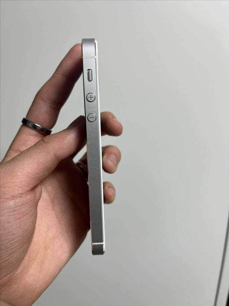 아이폰 5s 실버색상 상태 좋아요!!--5