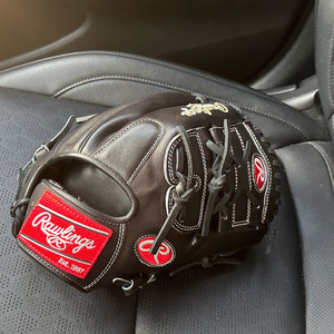 롤링스 프리퍼드 투수용 야구글러브 판매합니다