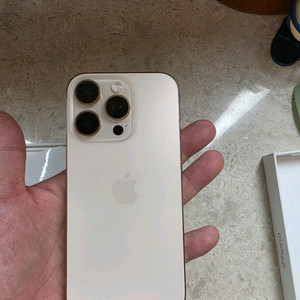 (오늘만 직거래 99만)아이폰 16 PRO 데저트티타늄 256GB S급