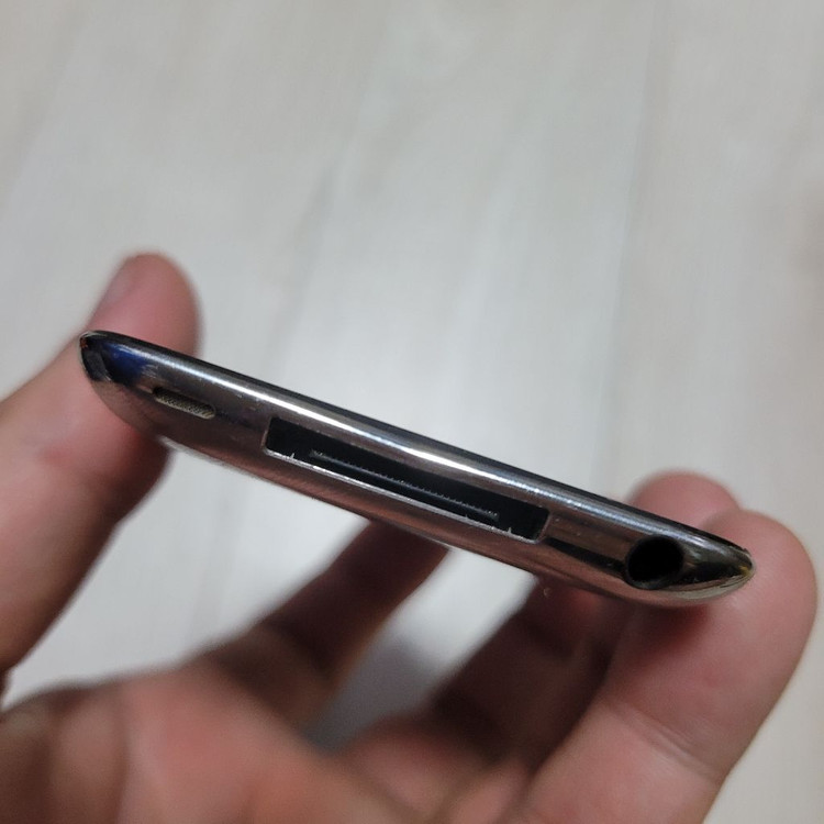 아이팟터치 4세대 8기가 부품용 이미지