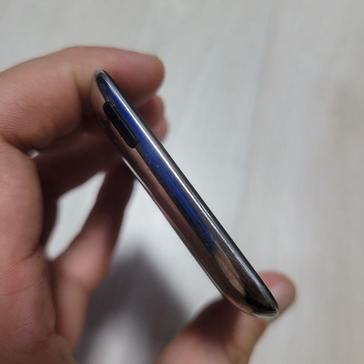 아이팟터치 4세대 8기가 부품용 이미지