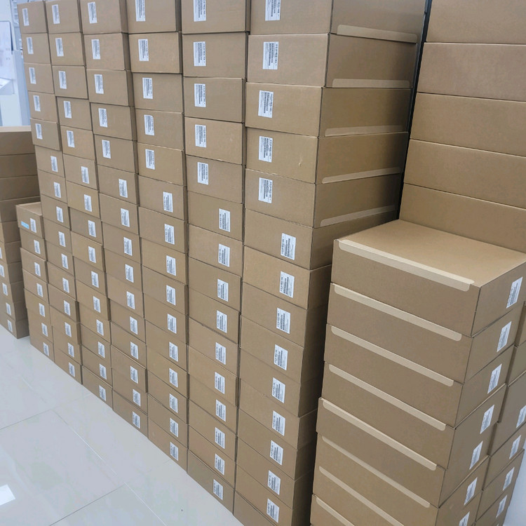 미개봉 맥북에어13인치 m4고급형16/512.최저가145만--1