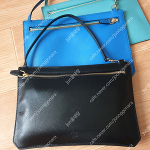 엠씨엠 가방 미니 클러치백 MCM 클러치백 파랑/민트/블랙 사피아노 mcm 파우치 미니백 가방 #거의새거# 이미지