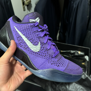 코비 9 엘리트 문워커