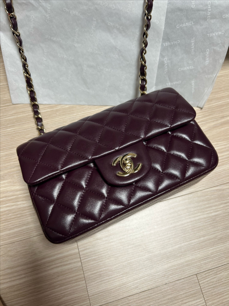 샤넬 뉴미니 버건디--2