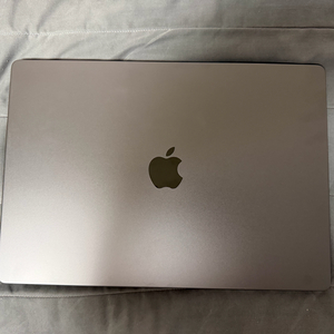 맥북 프로 16 M3 1TB 블랙 팝니다