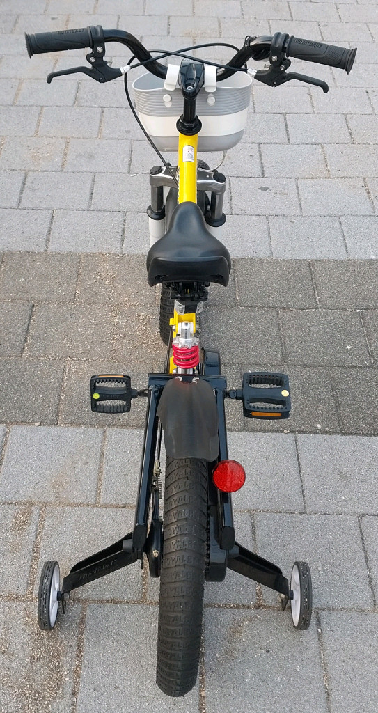 (중고)어린이 자전거 팝니다(16인치 6세만)--2