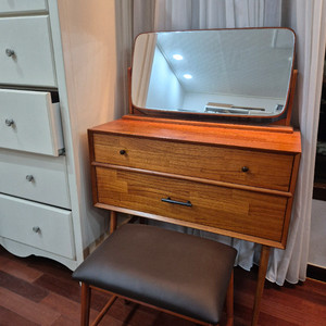 오투가구 피카 멀티 콘솔 화장대+스툴