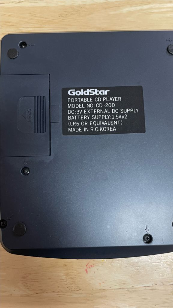 금성 골드스타 CD-200 포터블 CD플레이어 CDP 팝니다--2