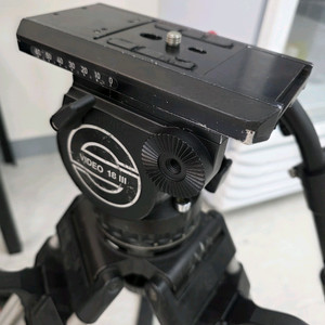 셔틀러 18-2 헤드 + 3단 알미늄 + 바닥스프레더 세트유압, 카운터 최상급