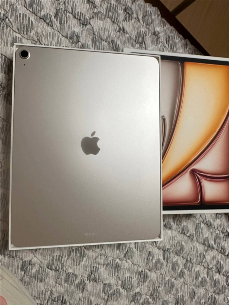 아이패드 에어13 새제품--2