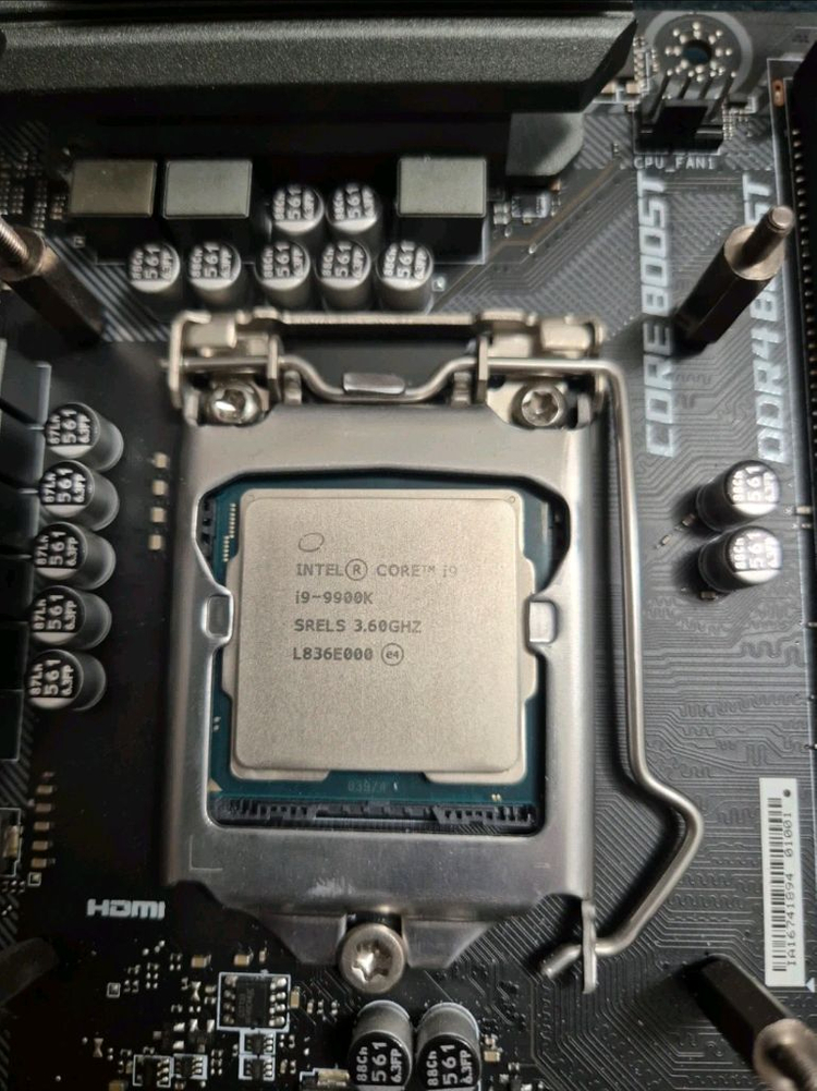 i9 9900k + MSI Z390M + EVGA CLC280 리퀴드 이미지