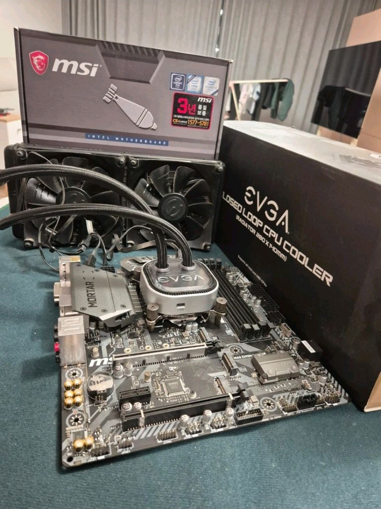i9 9900k + MSI Z390M + EVGA CLC280 리퀴드 이미지