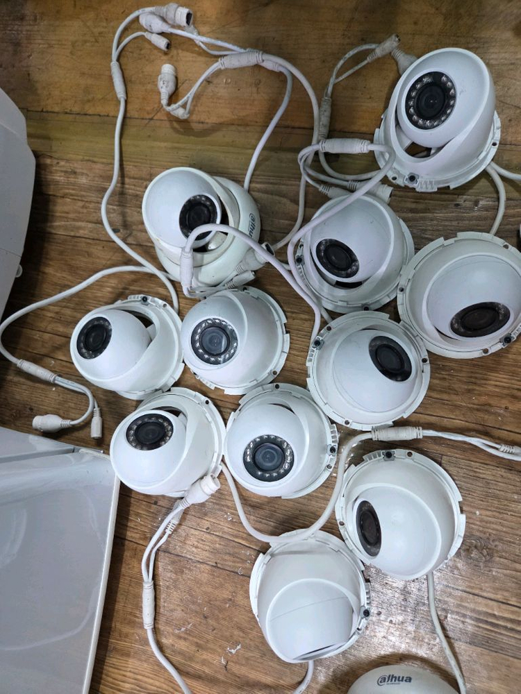 다후아 CCTV적외선카메라 200만화소 ( 돔카메라) 사진일괄--1
