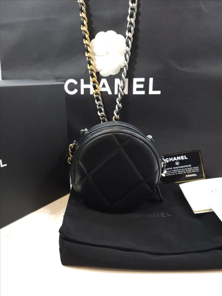 [새상품급]샤넬 블랙 램스킨 19 탬버린 체인 크로스백 은장 이미지