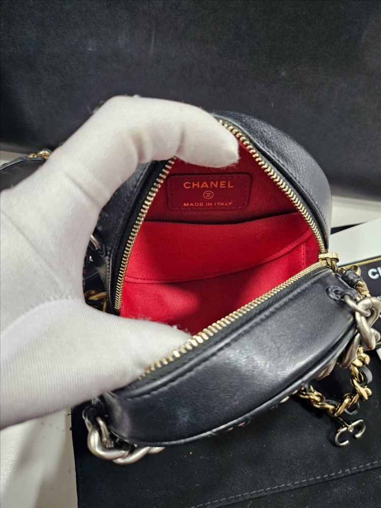 [새상품급]샤넬 블랙 램스킨 19 탬버린 체인 크로스백 은장 이미지