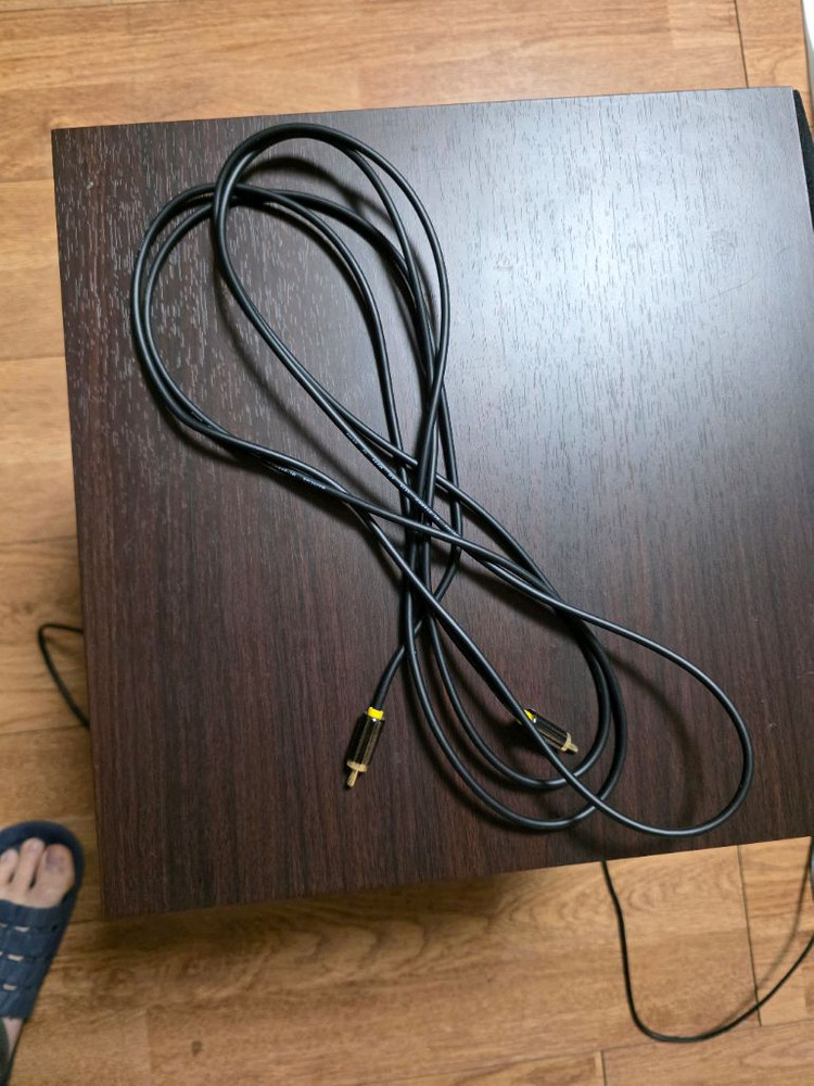 야마하 우퍼 ns-sw100 판매합니다. 이미지