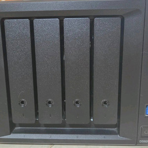 시놀로지 DS920+ 4베이 NAS + WD 4TB HDD