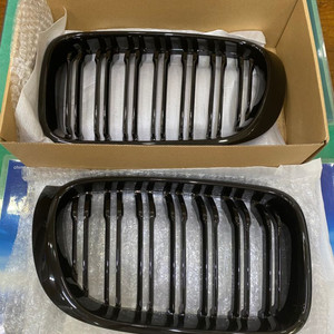 BMW X3 X4 F25 F26 키드니 그릴 이미지