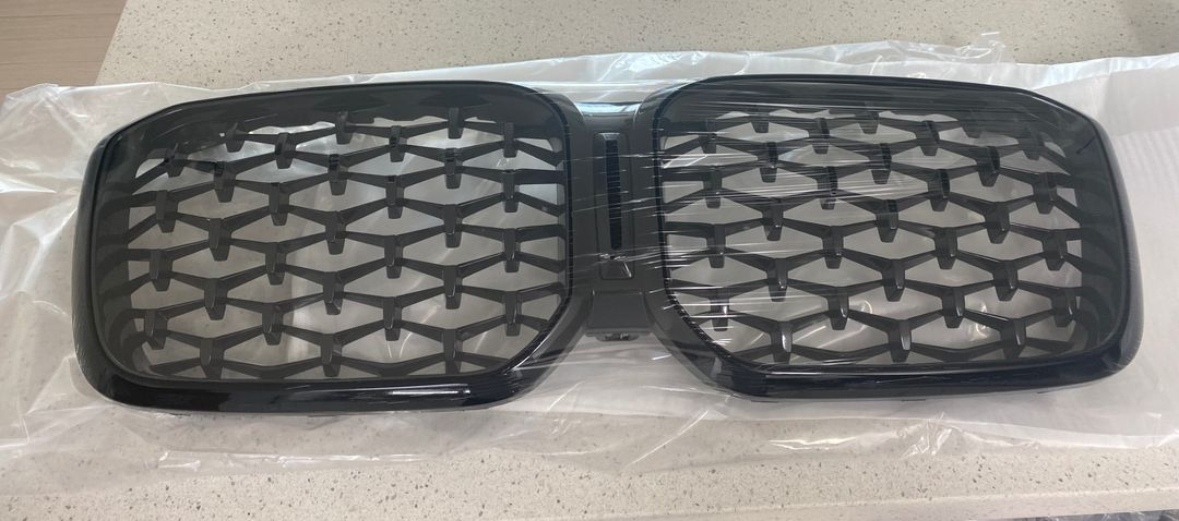 BMW X3 X4 G01 G02 후기형 키드니 그릴 이미지