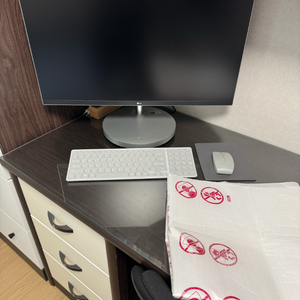 LG일체형PC 27V70N-FA70K(윈도우10)