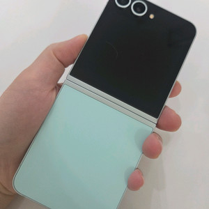 갤럭시 Z플립6 512G SS급 서울플립6 인천플립6 강원플립6 대전플립6 대구플립6 창원플립6 거제플립6 수원플립