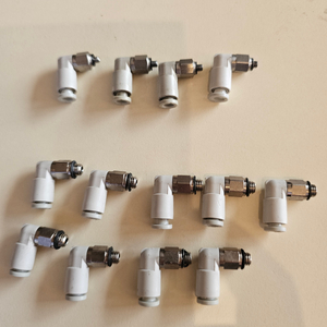 SMC-AIR 원터치 FITTING 모음 종류별 총13개(사진 참조) 일괄 판매합니다..무료 발송/택배 인수후 결재