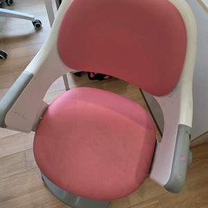 아동용 책상의자 시디즈 책상의자. 나눔