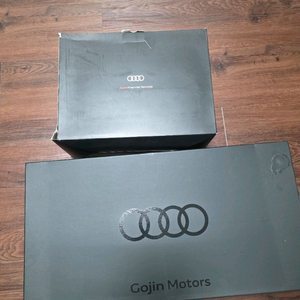 아우디 보스턴백+작은캐리어 미사용 새제품 저렴하게 팝니다.