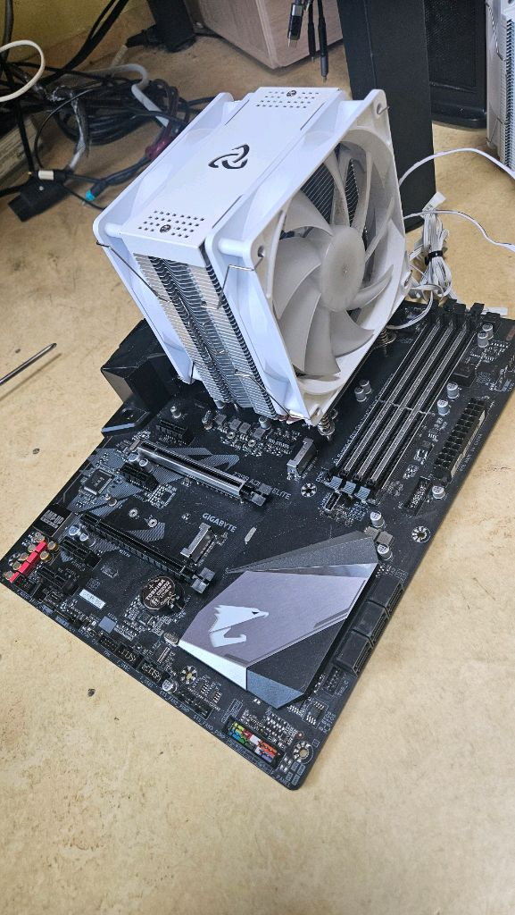 인텔 i7 8700k z390 메인보드--4