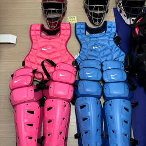 나이키 한정판 포수장비 풀세트 마더스데이, 파더스데이 15인치