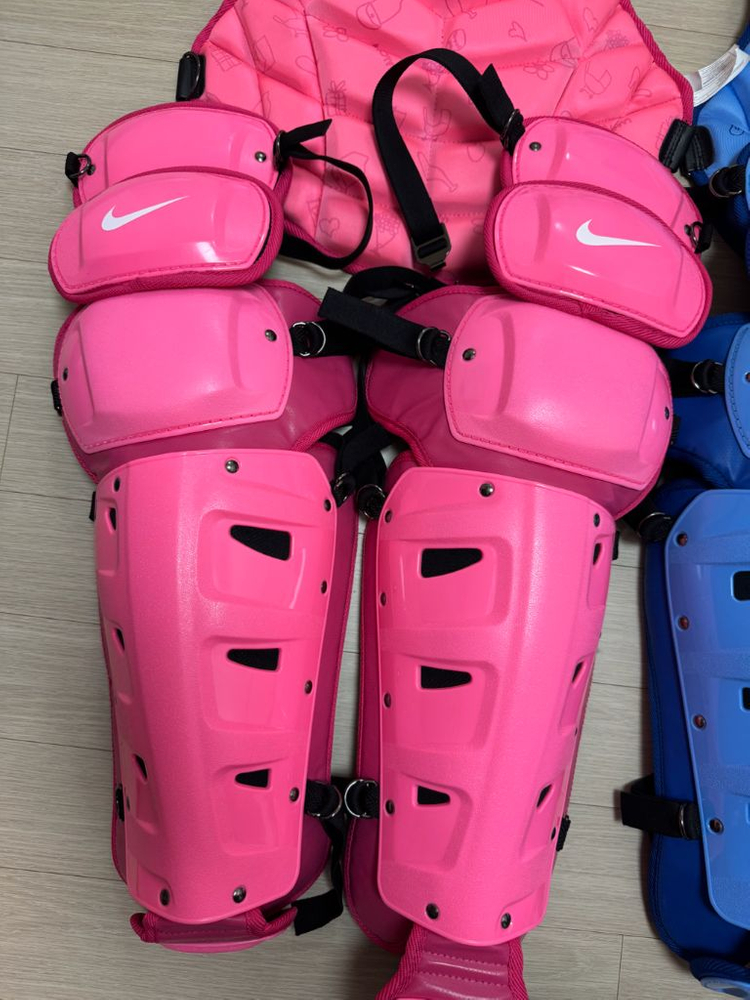 나이키 한정판 포수장비 풀세트 마더스데이, 파더스데이 15인치--5