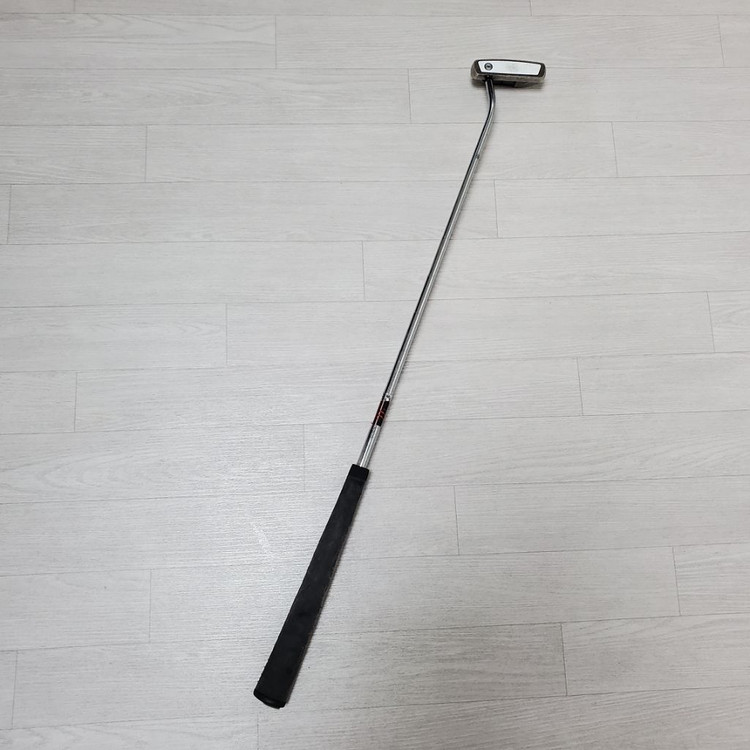 오디세이 화이트아이스 5 퍼터 33인치 골프채 골프클럽 이미지