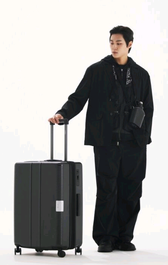 내셔널지오그래픽 캐리어 카멜 28인치 + 항공커버 새제품 (네이비)--9