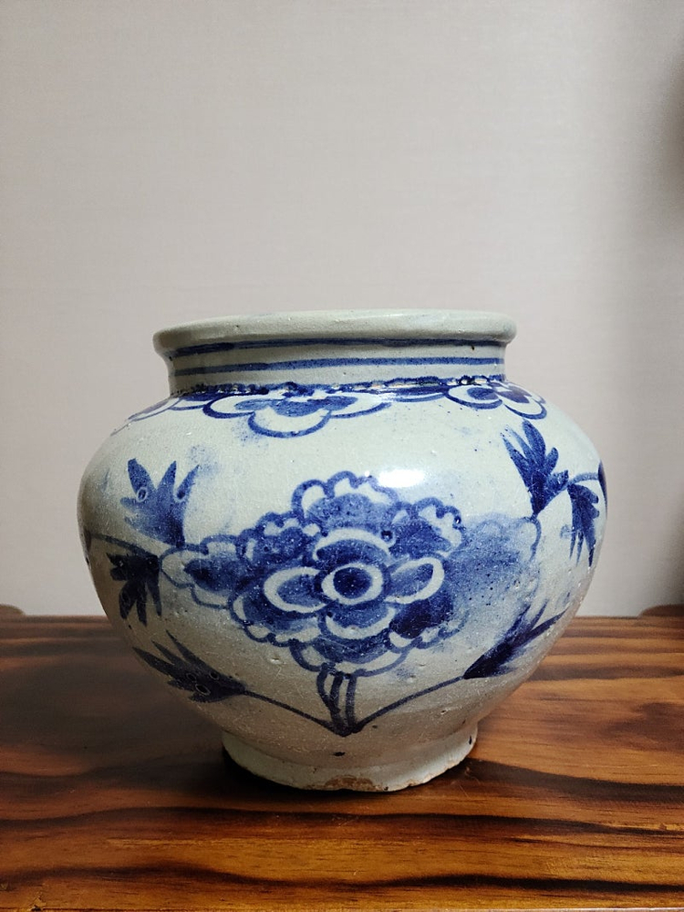 골동품 조선시대 관요사기 청화백자 목단문 호 이미지