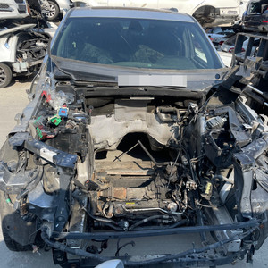 [ 그랜드 체로키 ] 실내 or 전장 및 외장 부품 판매 합니다